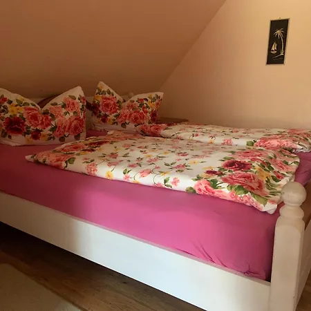 Apartment In Luckaitztal-gossda With Parking Space *