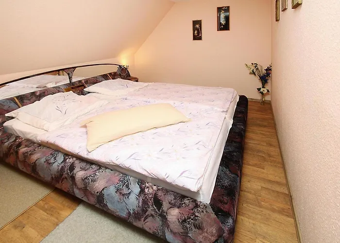 In Luckaitztal-gossda With Parking Space Apartman *