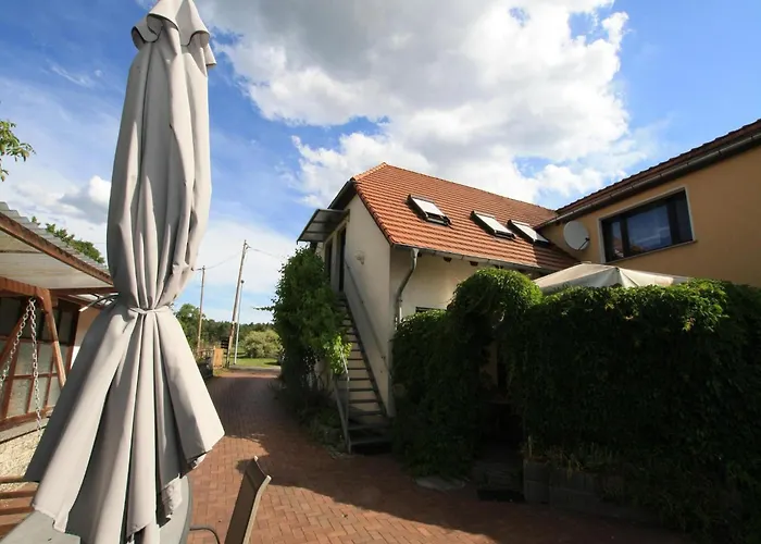 In Luckaitztal-gossda With Parking Space Apartman Luckaitztal